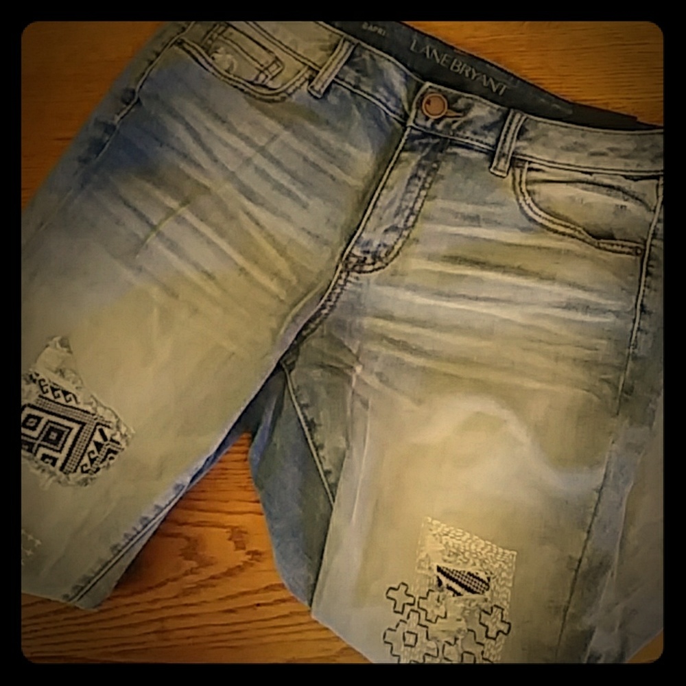 NWT Lane Bryant Capri Jeans